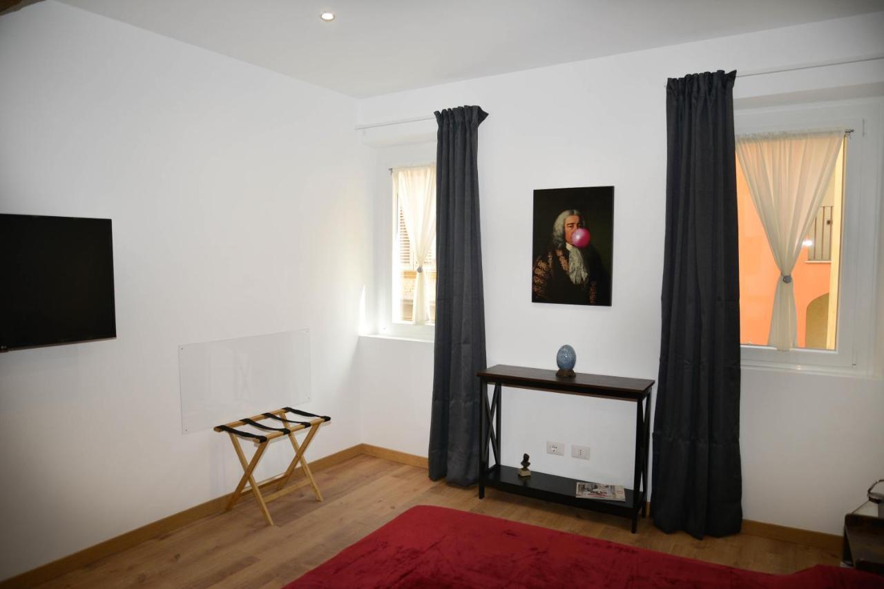 Fidia Palace Claudia'S Apartment Colosseo Рим Экстерьер фото